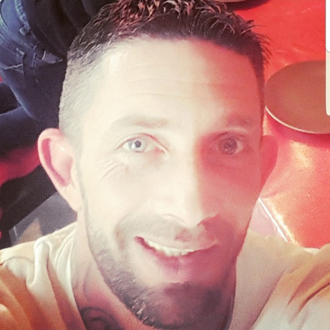 Perfil de Elli